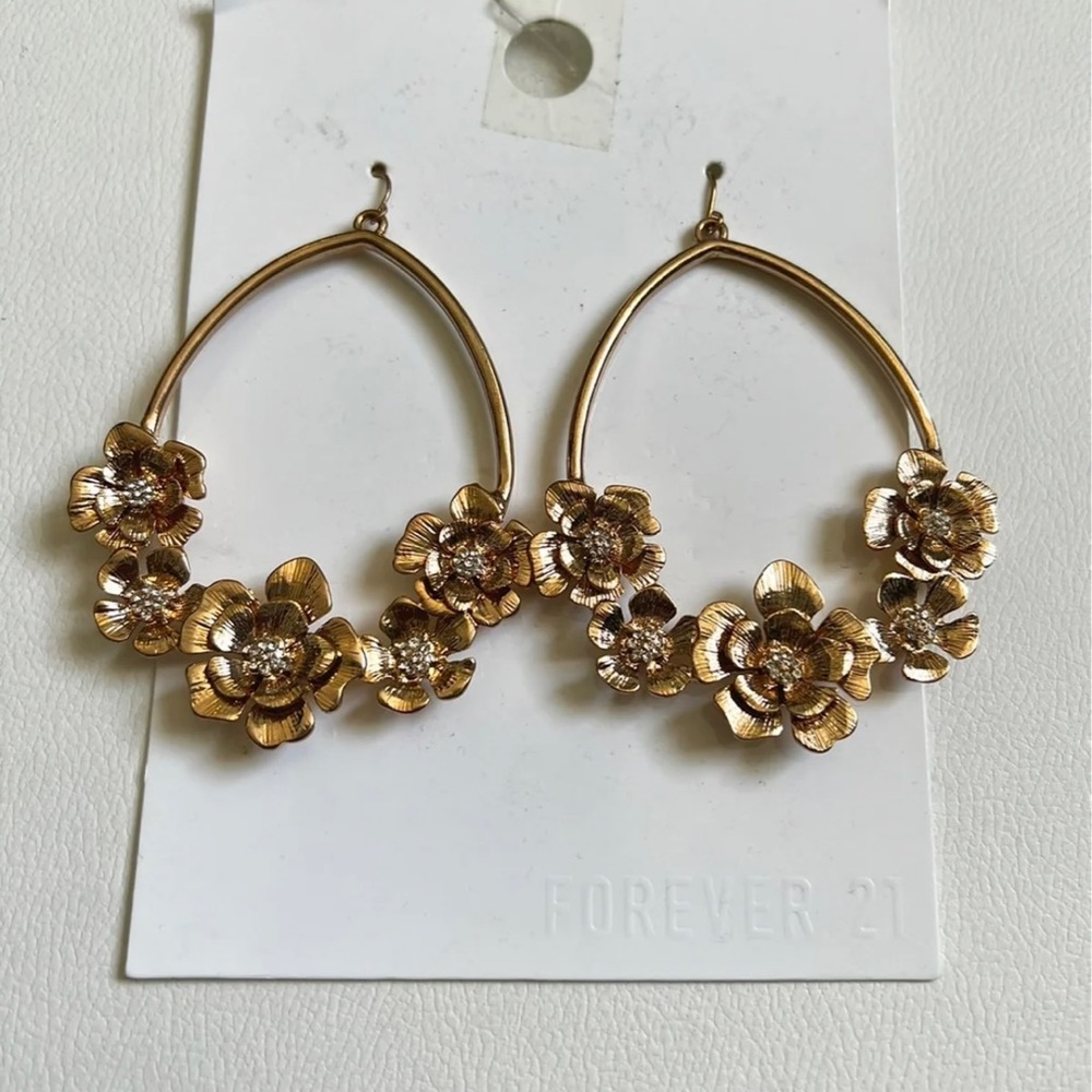 Assorted Jewelry Lot - Picture 6 of 7